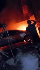 Veículo é incendiado por duas pessoas em Moreira Sales