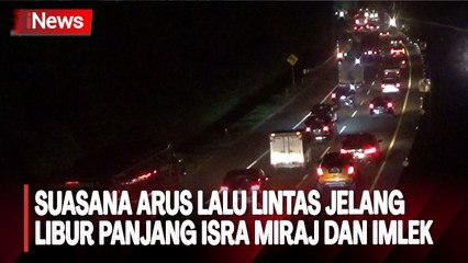 Suasana Arus Lalu Lintas Jelang Libur Panjang Isra Miraj dan Imlek di Tol Cipularang