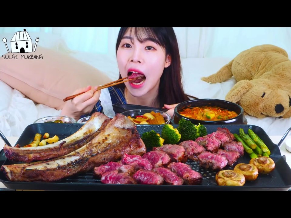 ASMR MUKBANG| Big beef rib steak & Soybean Paste Stew, Pickled onions ...