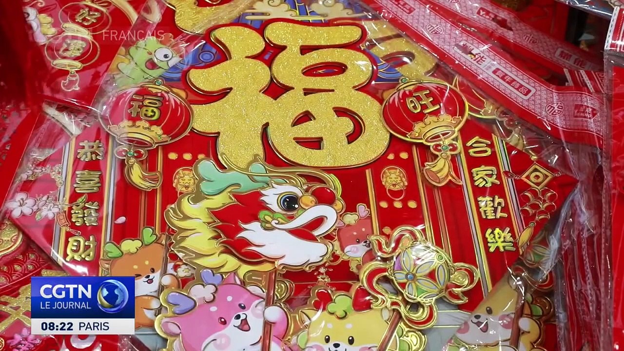 À Beijing, le Grand Marché du Nouvel An chinois régale les familles