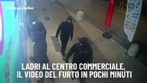 Ladri al centro commerciale, il video del furto in pochi minuti