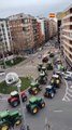Vean como los agricultores toman y bloquean el centro de Salamanca