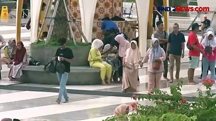 Libur Isra Miraj dan Imlek, Wisatawan Berkunjung ke Masjid Raya Al Jabbar Bandung