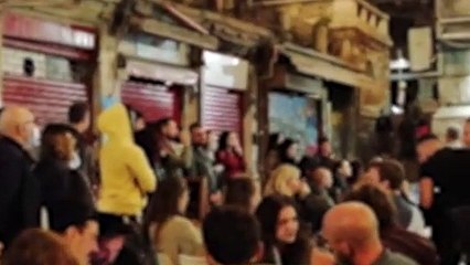 Il figlio del boss e la sua banda in festa dopo il pestaggio alla Vucciria