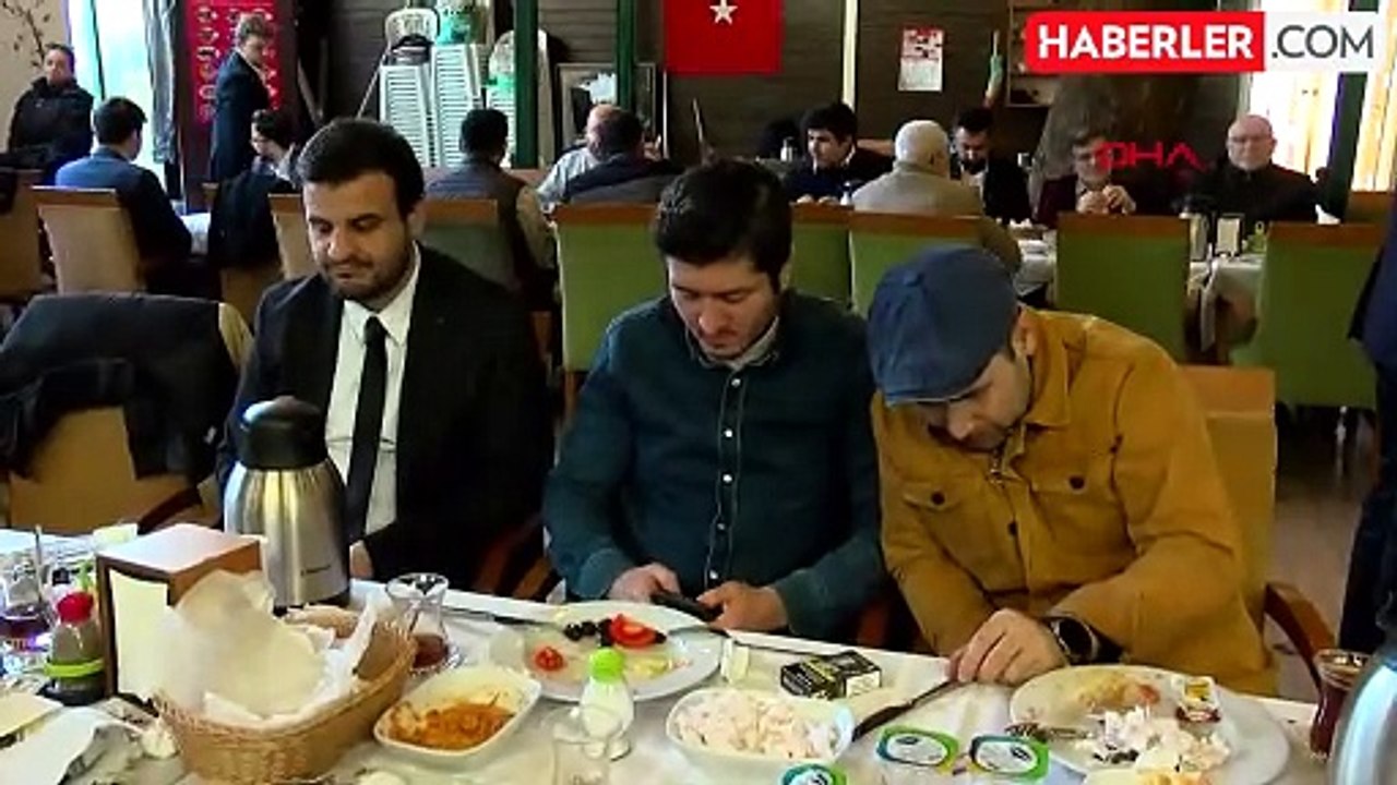Saadet Partisi İBB Adayı Birol Aydın, seçim çalışmalarına Fatih'te başladı