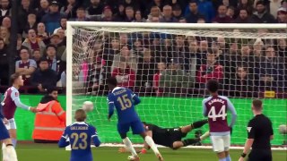 Featured Moment: Fernandez's sensational free-kick! Aston Villa vs. Chelsea in the FA Cup.