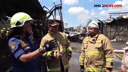 Terjunkan Ratusan Personel, Kebakaran 3 Bangunan di Jakarta Barat Berhasil Dipadamkan