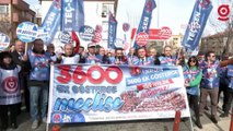 Tüm Eğitim Çalışanları Sendikası üyeleri 3600 ek gösterge talebiyle Çalışma Bakanlığı önünde eylem yaptı