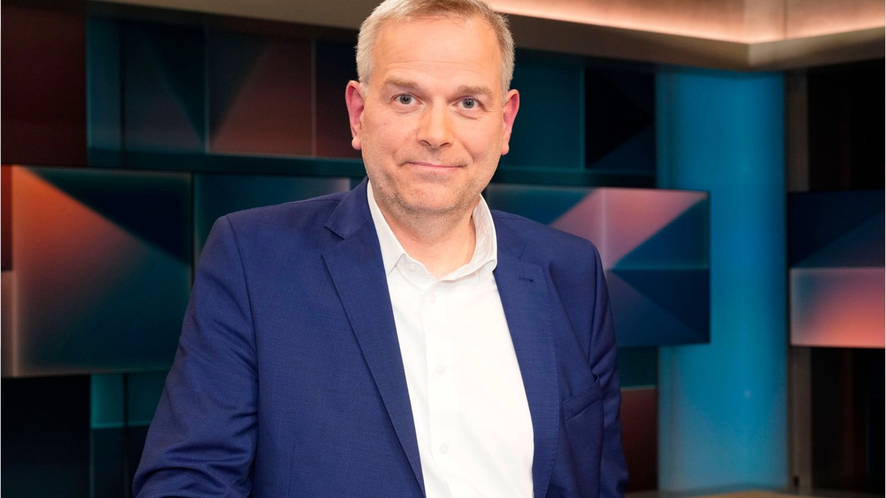 AfD-Politiker bei "Hart aber fair": Louis Klamroth bezieht Stellung