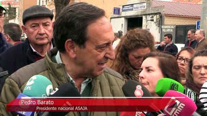 Unos 200 tractores colapsan las calles de Ciudad Real