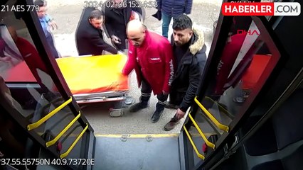 Otobüs Şoförü Fenalaşan Öğretmeni Hastaneye Yetiştirdi