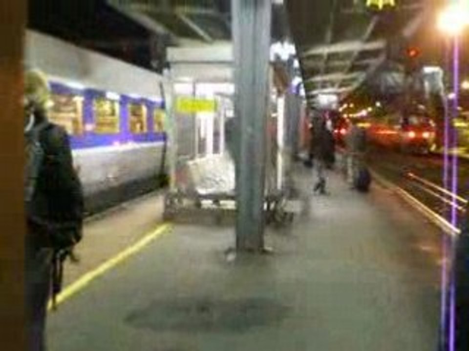 LE MEUR LOIC COURSE A LA GARE DE POITIERS