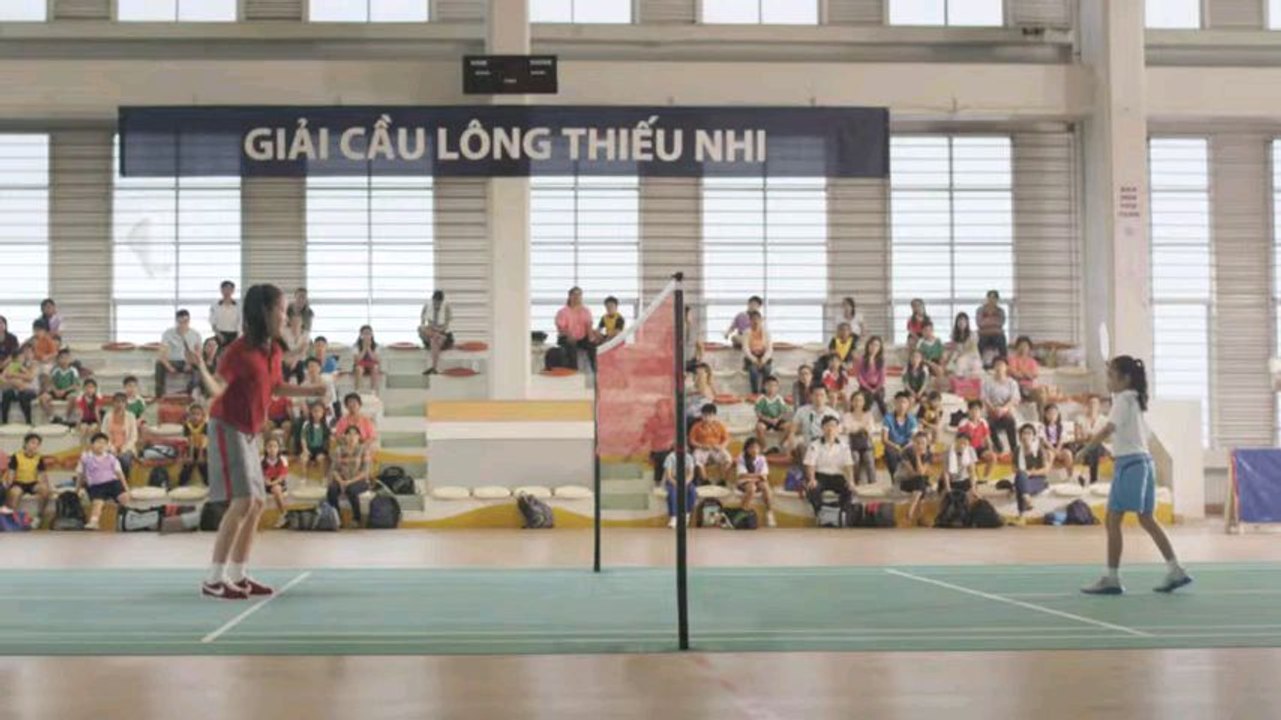 Dutch Lady Badminton 30s.mp4
