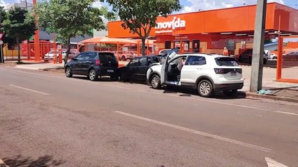 T-Cross faz estrago em acidente de trânsito no Centro