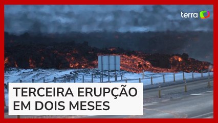 Vulcão volta a entrar em erupção e espalha lava sobre chão congelado na Islândia