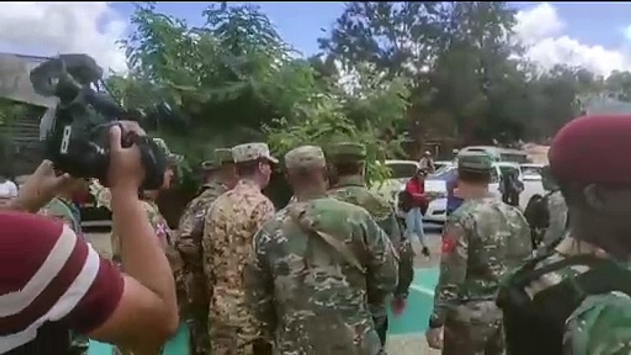 Ministro de Defensa supervisa labores en la frontera