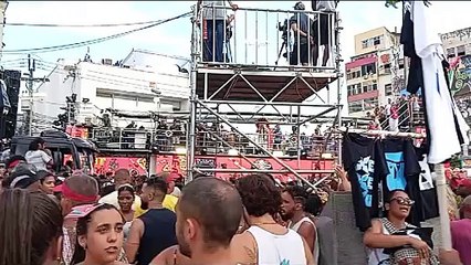 Carnaval 2024: Carlinhos Brown 'mete dança' ao som de 'Macetando', hit de Ivete