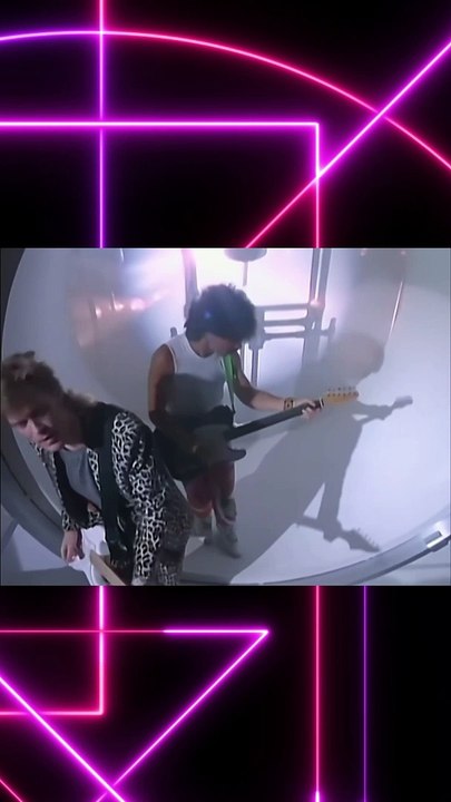Sandy Dupuy X Daryl Hall & John Oates - Out of Touch (Radio Edit) [Official Video Teaser]
