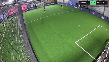 Gilles 08/02 à 20:28 - Football Terrain 1 (LeFive Valenciennes)