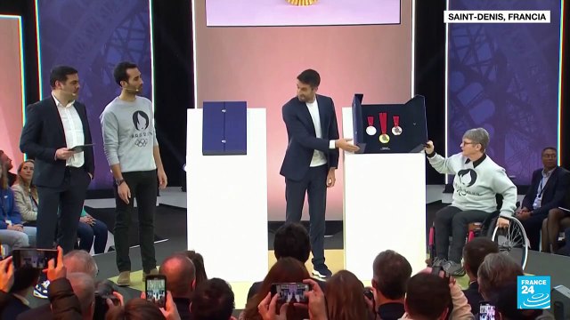 Los Juegos Olímpicos de París 2024 ya tienen medallas con incrustaciones de la Torre Eiffel