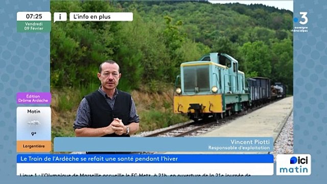 Le train de l'Ardèche au repos en hiver mais contrôlé de fond en comble