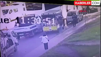 Bağcılar'da Zabıtaya Saldırı: Seyyar Satıcı Zabıtayı Bıçakladı