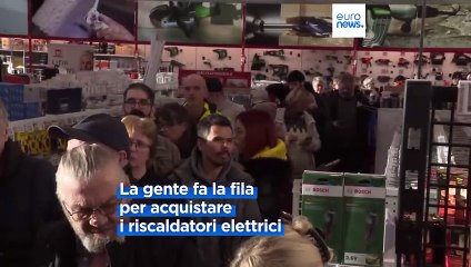 Islanda: la lava raggiunge i tubi della centrale geotermica, in migliaia senza riscaldamento