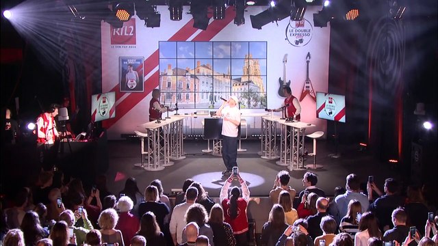 LIVE - Eddy de Pretto interprète LOVE'n'TENDRESSE dans Le Double Expresso RTL2 (09/02/24)