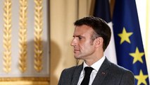 Suivez le déplacement d'Emmanuel Macron dans un commissariat de police de Bordeaux