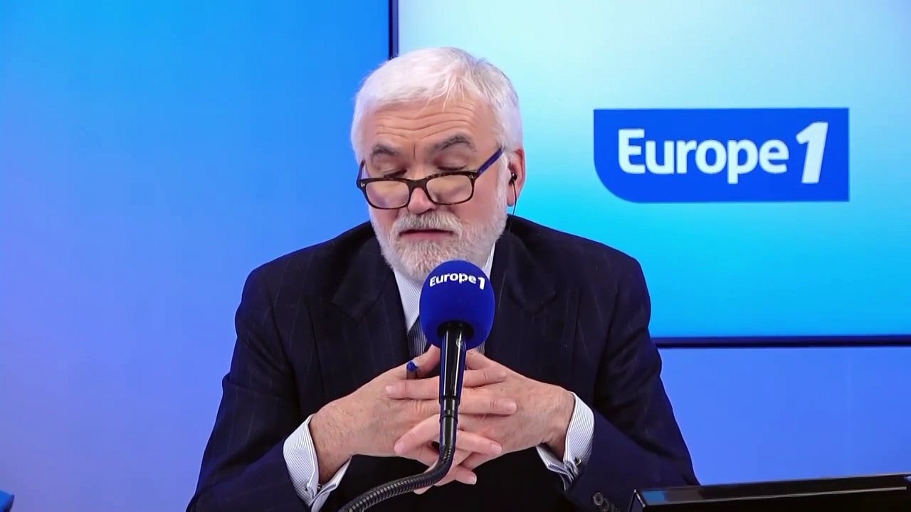 Pascal Praud et vous - Mort de Robert Badinter : ces mesures du garde des Sceaux pointées du doigt par Georges Fenech