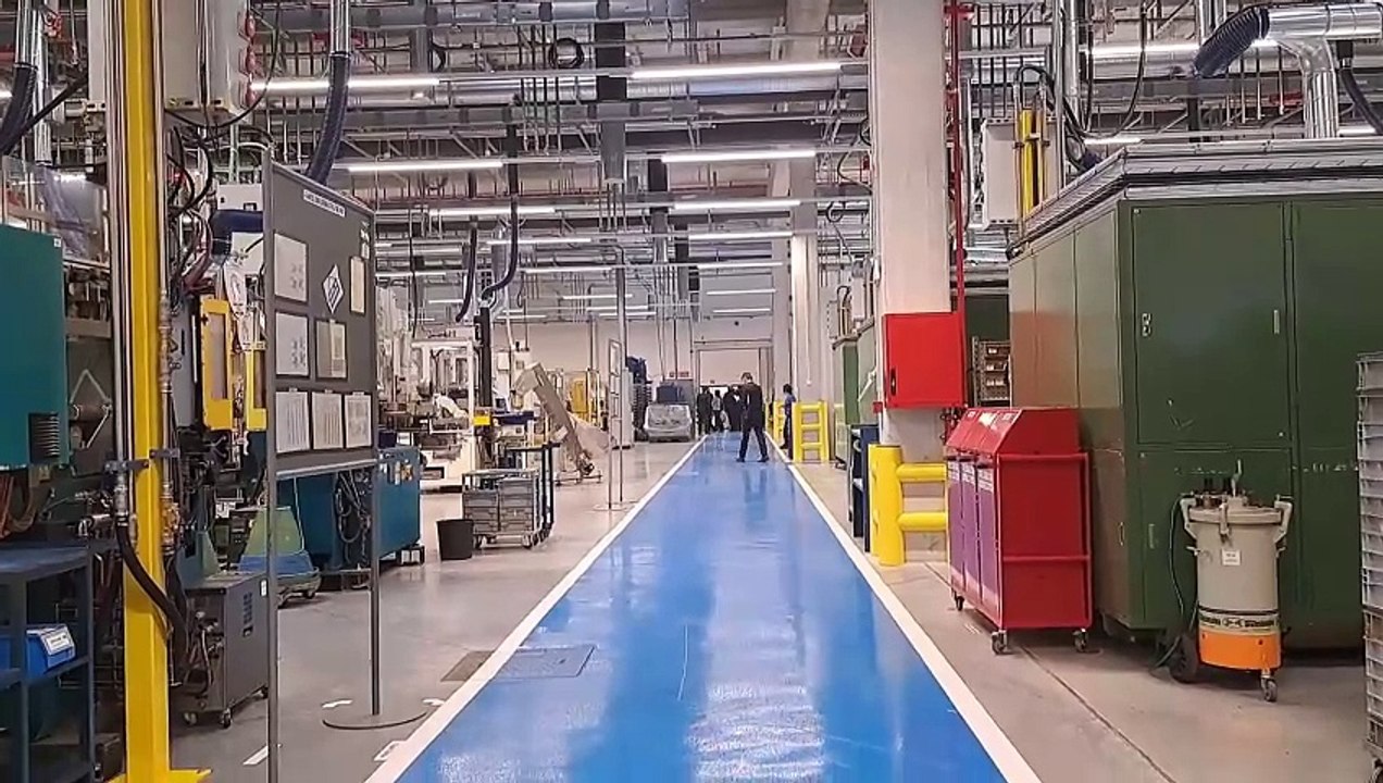 Freudenberg estrena planta en Parets