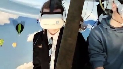 students experience virtual ballon ride along the Mid Cornwall Metro
