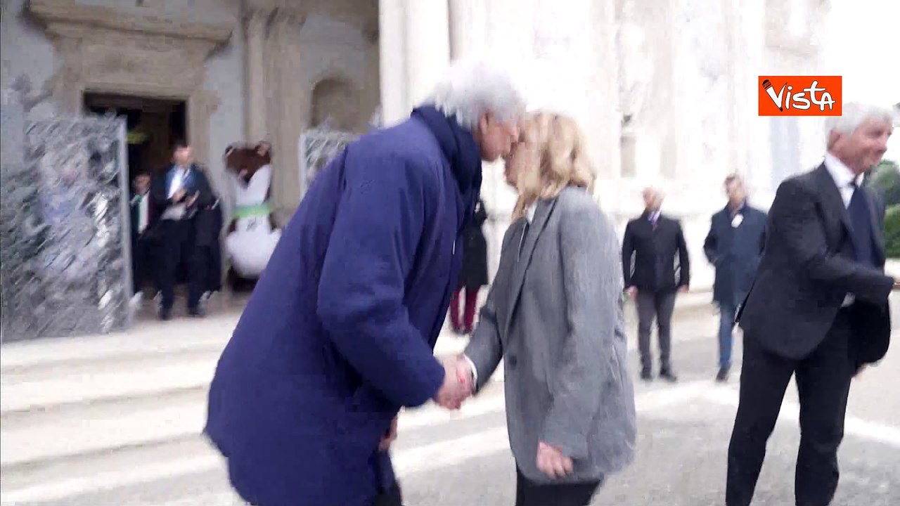 Meloni riceve "Tina" e "Milo", le mascotte di Milano-Cortina 2026 a Palazzo Chigi