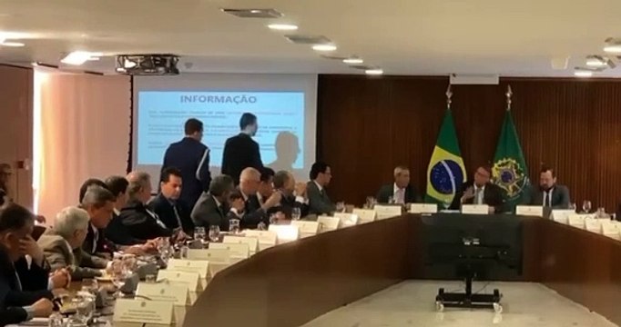 Ex-ministro do GSI, Augusto Heleno fala em infiltração da Abin em reunião com Bolsonaro; assista