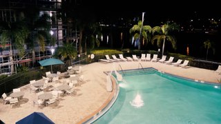 Hotel Tour of the Rosen Inn at Lake Buena Vista (Orlando, FL) - 4K Hotel Room Tour & Review