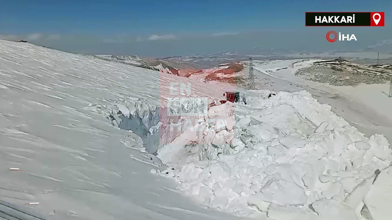 Hakkari'de kar tünelleri