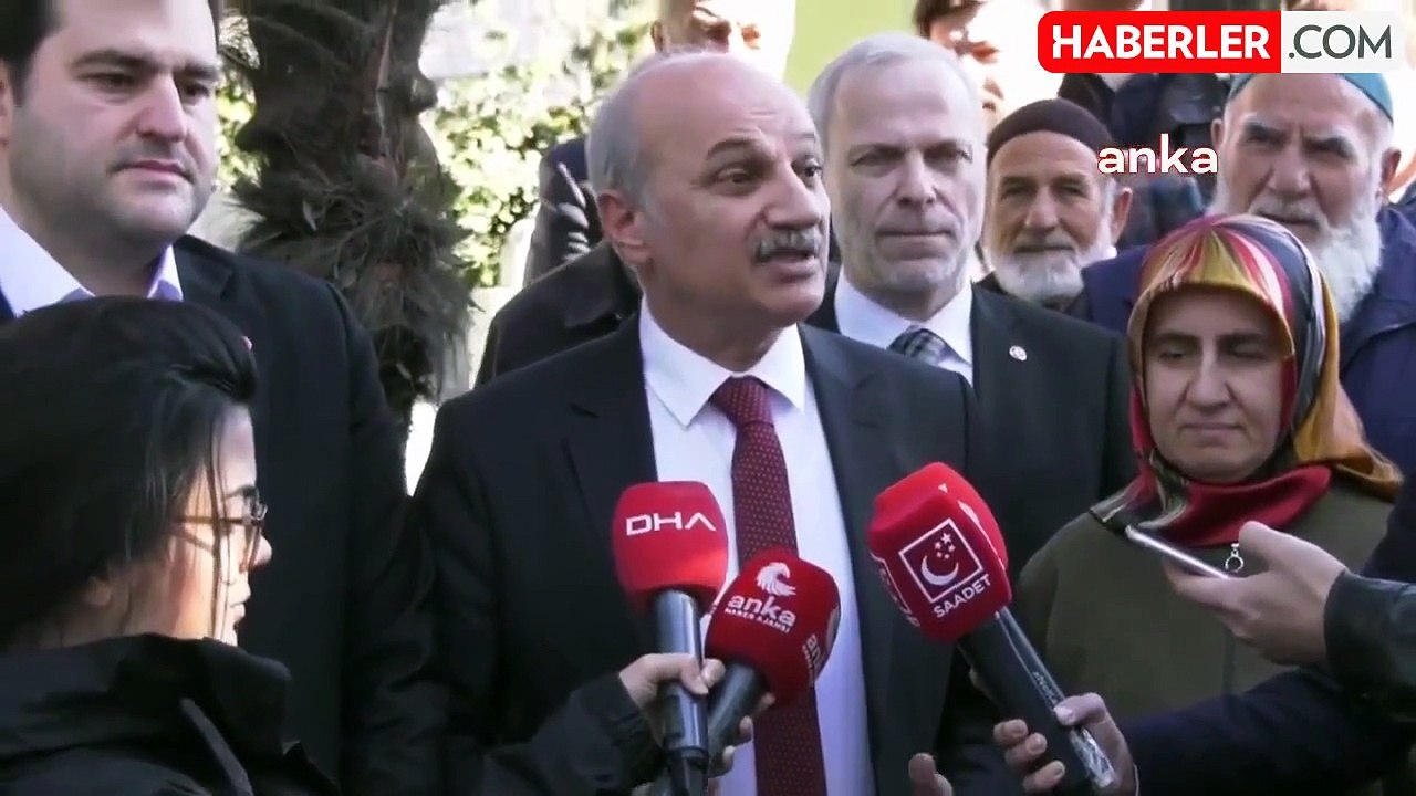 Saadet Partisi İstanbul Büyükşehir Belediye Başkan Adayı Birol Aydın, Necmettin Erbakan'ın Kabrini Ziyaret Etti