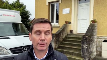 Le maire de Cognin rend hommage à Robert Badinter (maison)