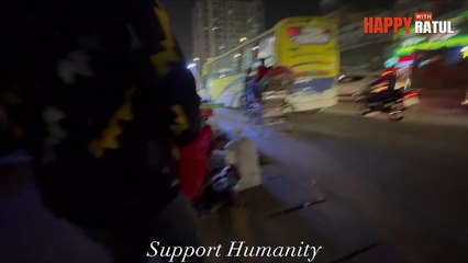 অল্পতে খুশি মানুষগুলোর হাসি অসাধারণ