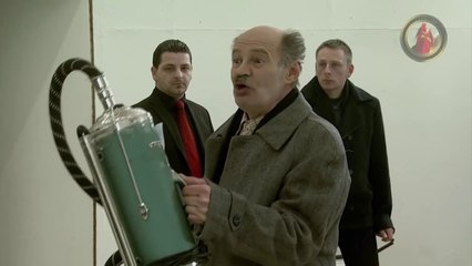 Lud, zbunjen, normalan - 95. epizoda (S3E23)