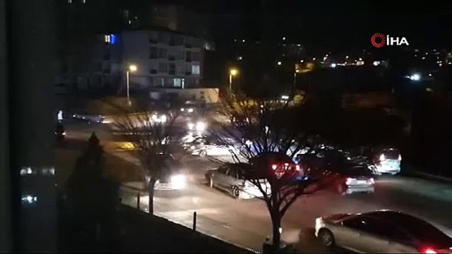 Asker uğurlamasında yolu kapatıp drift attılar