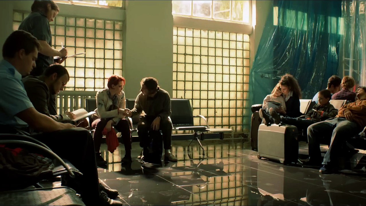 Lang lebe Charlie Countryman | movie | 2013 | Official Trailer