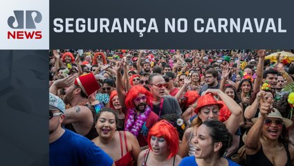 Especialistas indicam cuidados especiais com celulares durante folias