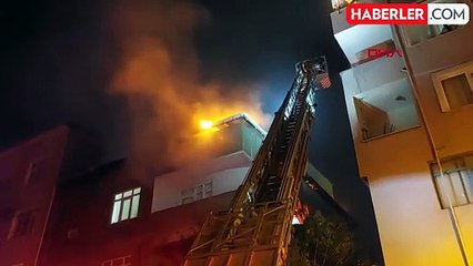 Pendik'te Çatı Yangını: İki Binada Hasar Oluştu