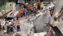 필리핀 남부 산사태로 27명 사망...약 90명 실종 / YTN