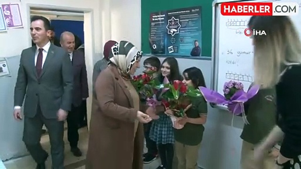Sınıf başkanının seçim vaadini Belediye Başkanı gerçekleştirdi