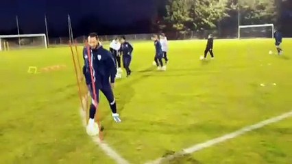 FEMININES : TOUJOURS DANS LA BONNE HUMEUR ( PARTIE 1 )