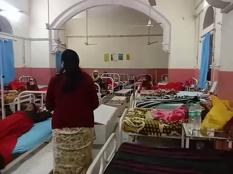 आयुक्त और एसीएस मेडिकल ने अस्पतालों का औचक निरीक्षण, मचा हड़कंप