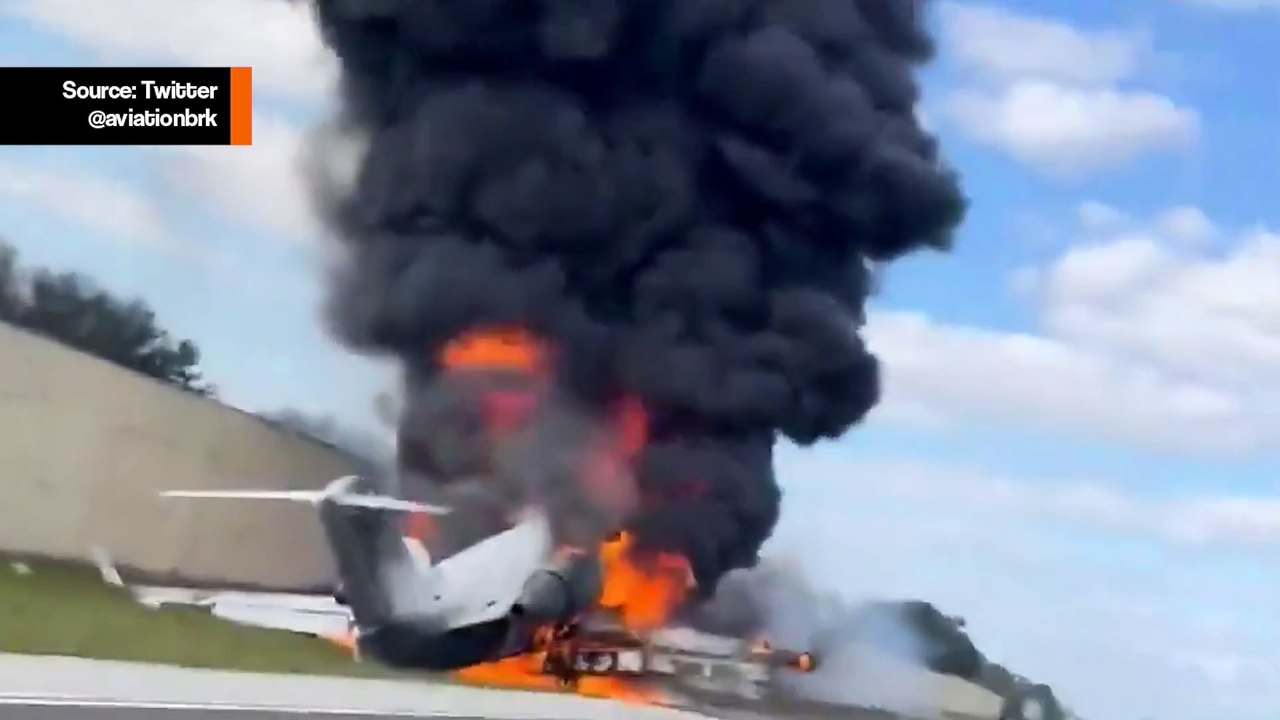 Video: Bombardier Challenger 604 syttyi tuleen Napolin moottoritiellä Floridassa