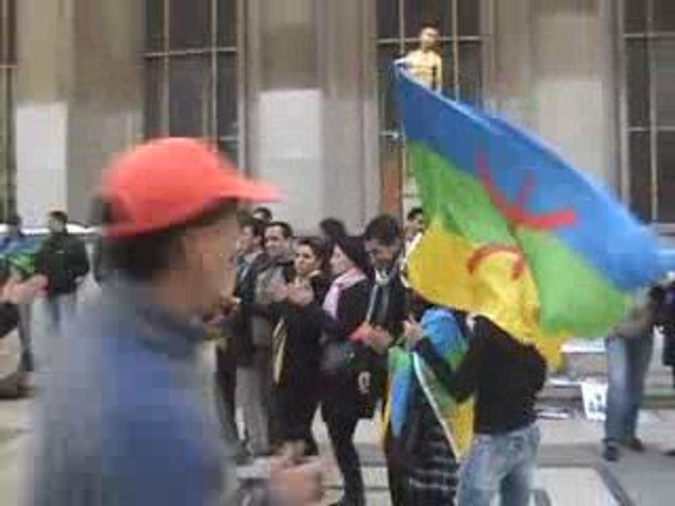 Rassemblement Amazigh a paris, 29/03/2008. 2/2